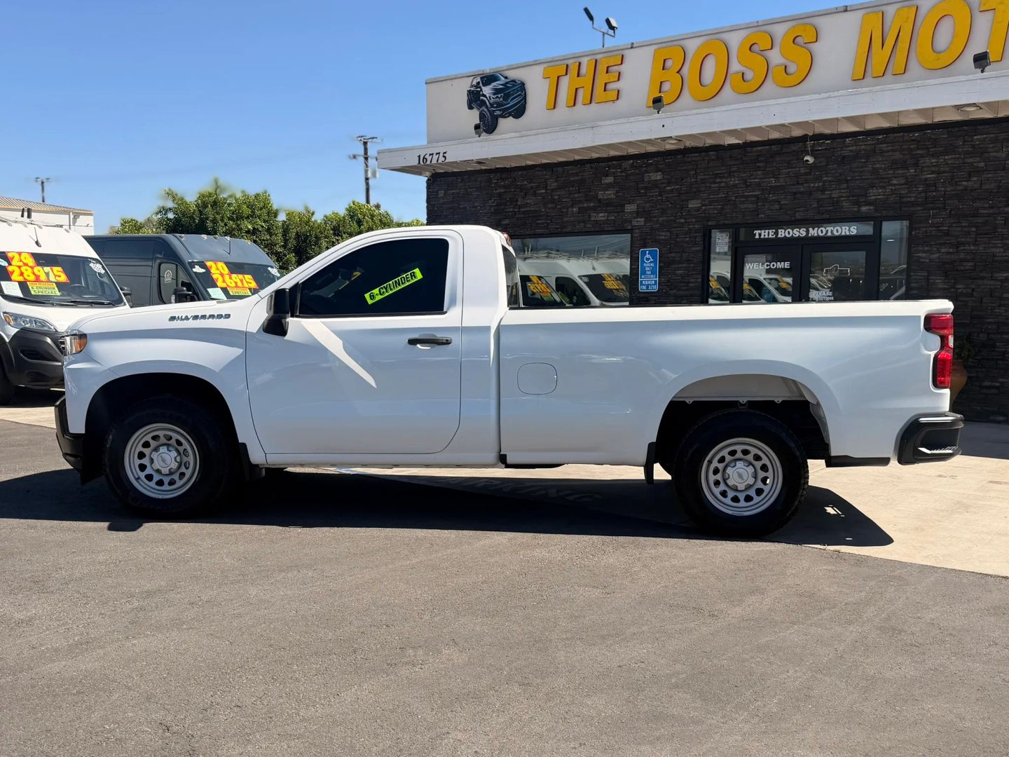 chevrolet silverado 1500 2021 3GCNWAEH8MG159777 image chevrolet silverado 1500 2021 3GCNWAEH8MG159777 image